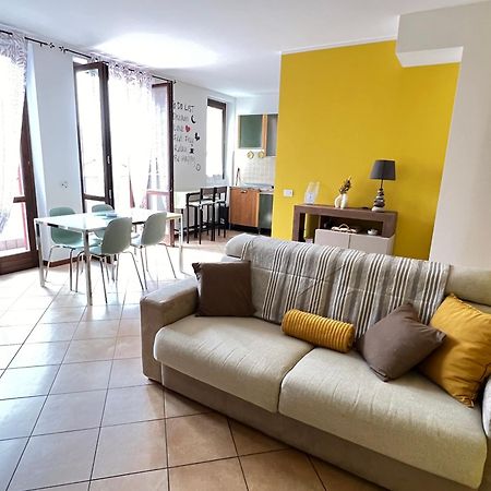 Lake And River Feelings - Dervio Apartment Zewnętrze zdjęcie